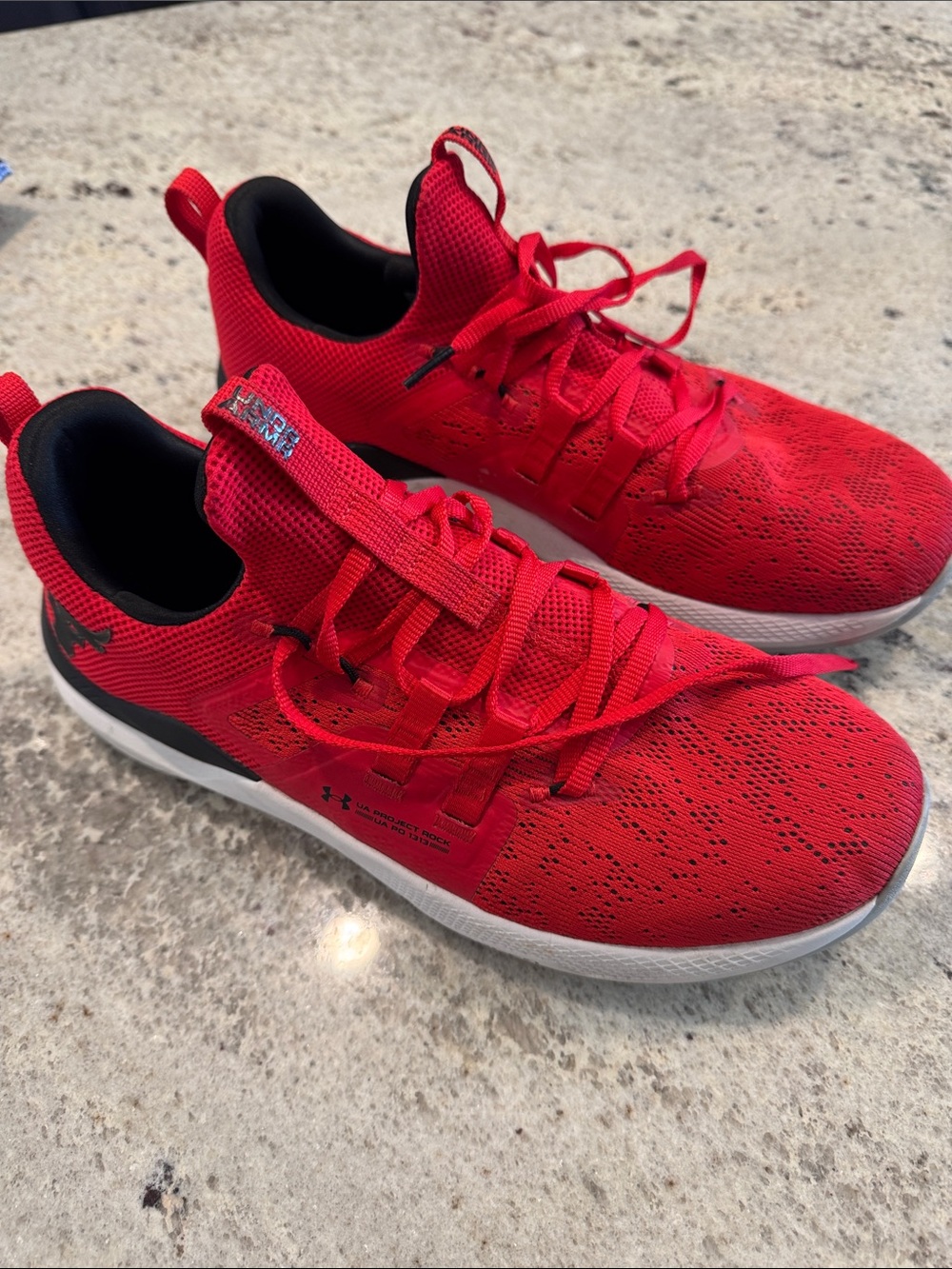 Under Armour Men’s Bright Red Athletic Training Shoes